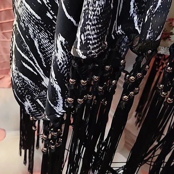 Jennifer Lopez top - Picture 2 of 5